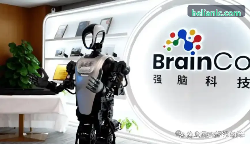 重载J9直营集团牵引工装台车低速通过车间通道